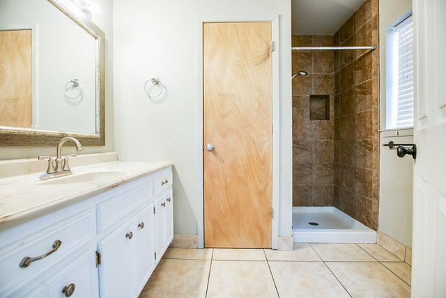 209 N Ave B, Ballinger, TX 76821