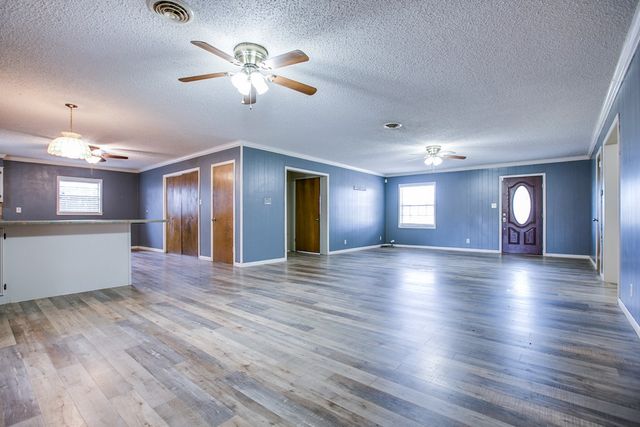 209 N Ave B, Ballinger, TX 76821