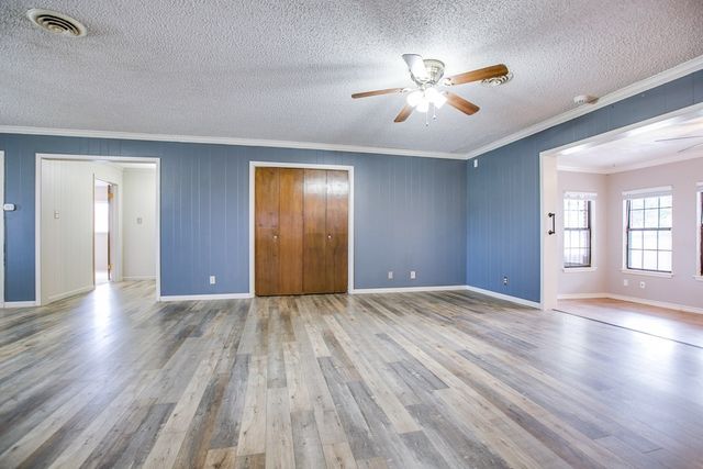 209 N Ave B, Ballinger, TX 76821