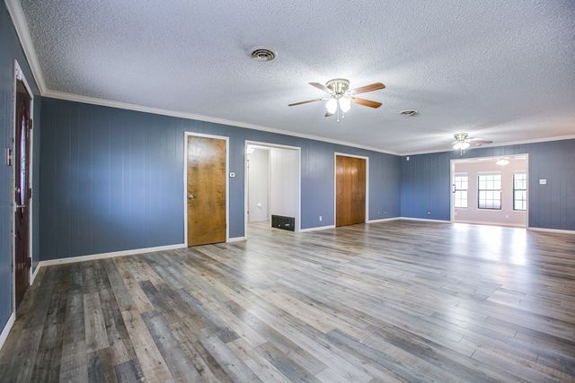 209 N Ave B, Ballinger, TX 76821