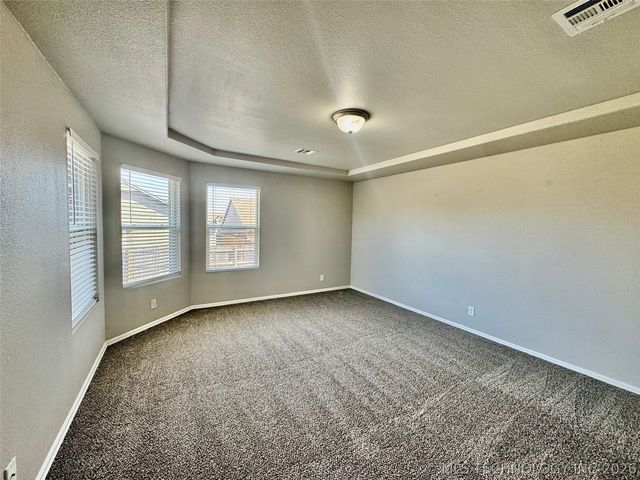 14616 E 114th Street North, Owasso, OK 74055