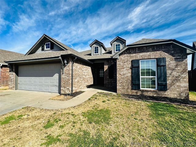 14616 E 114th Street North, Owasso, OK 74055