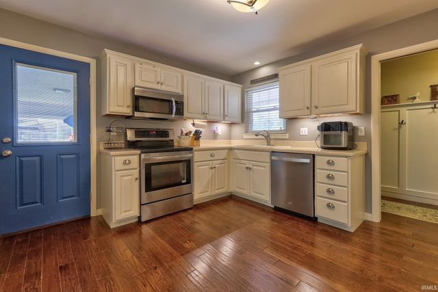 836 S Norman Avenue, Evansville, IN 47714