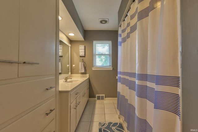 836 S Norman Avenue, Evansville, IN 47714