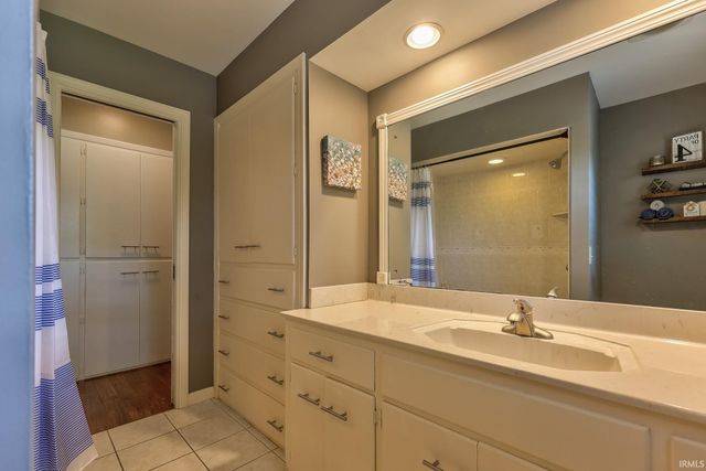 836 S Norman Avenue, Evansville, IN 47714