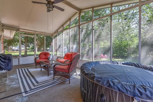 836 S Norman Avenue, Evansville, IN 47714