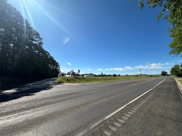 2013 W Us Highway 79, Buffalo, TX 75831