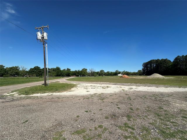 2013 W Us Highway 79, Buffalo, TX 75831