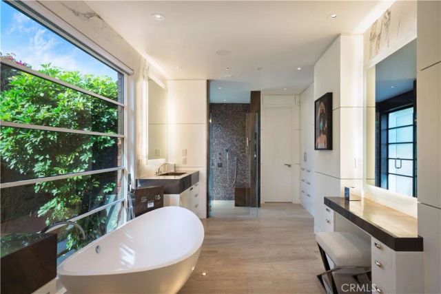 11 Montage, Laguna Beach, CA 92651