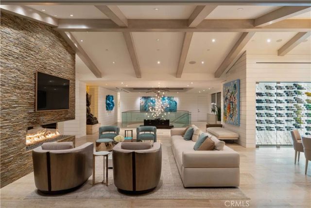 11 Montage, Laguna Beach, CA 92651