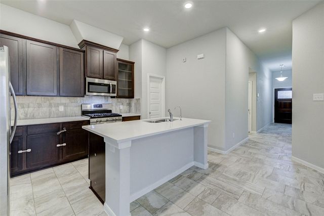 239 Murrieta Lane, Rosharon, TX 77583