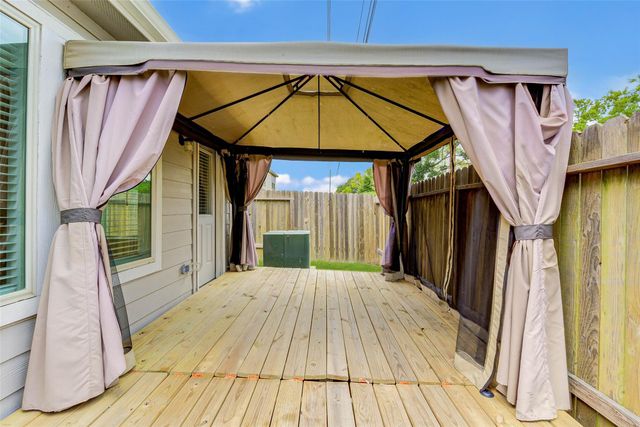 239 Murrieta Lane, Rosharon, TX 77583