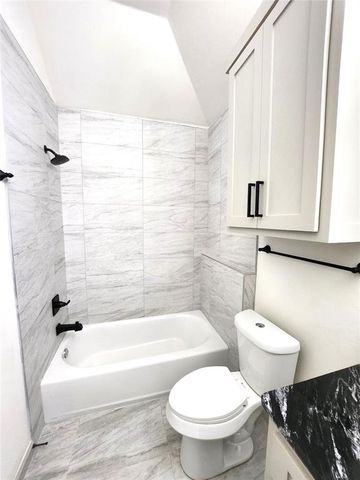 11621 NW 103rd Street, Yukon, OK 73099