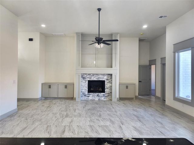 11621 NW 103rd Street, Yukon, OK 73099