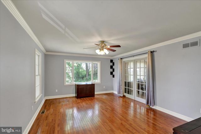 713 OLD FRITZTOWN RD, Reading, PA 19608