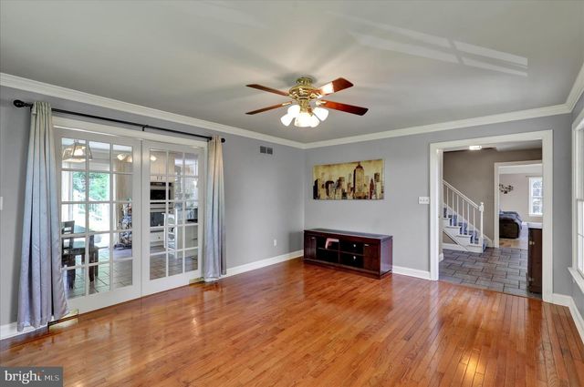 713 OLD FRITZTOWN RD, Reading, PA 19608