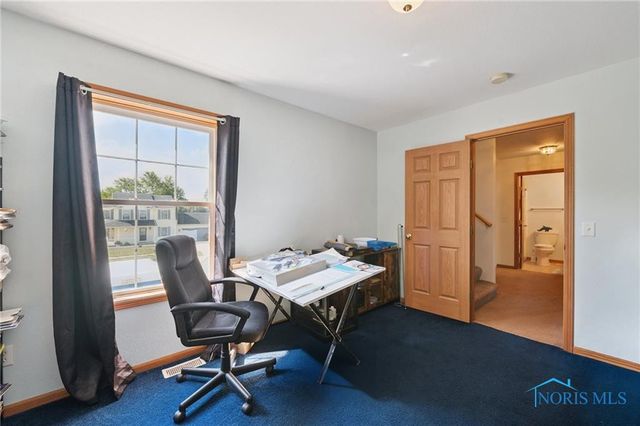 5694 Bermuda Drive, Walbridge, OH 43465