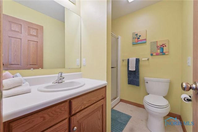 5694 Bermuda Drive, Walbridge, OH 43465