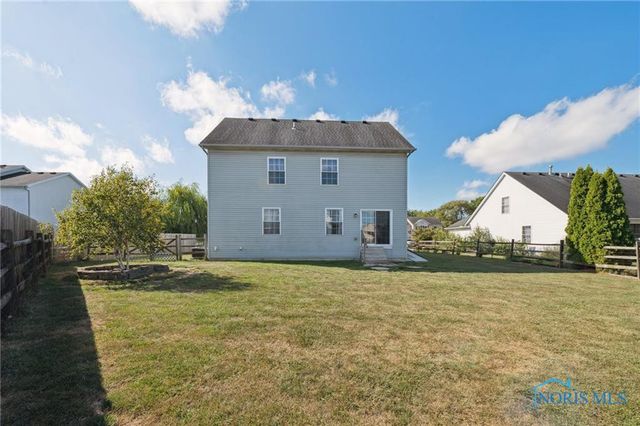 5694 Bermuda Drive, Walbridge, OH 43465