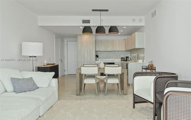 3131 NE 7th Ave 2203, Miami, FL 33137