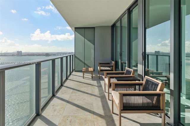 3131 NE 7th Ave 2203, Miami, FL 33137