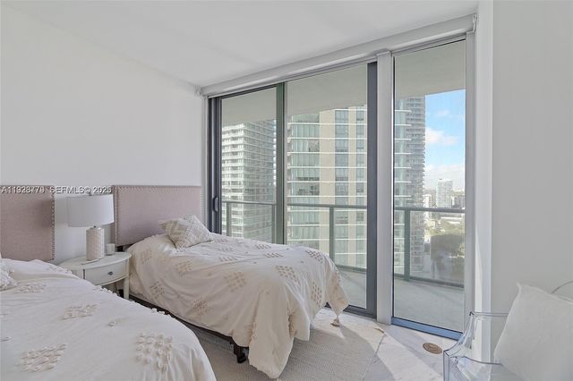 3131 NE 7th Ave 2203, Miami, FL 33137