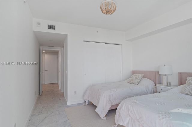 3131 NE 7th Ave 2203, Miami, FL 33137