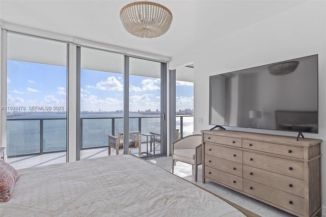 3131 NE 7th Ave 2203, Miami, FL 33137