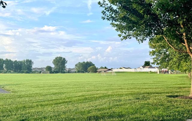 23 Kingfisher Circle, Lafayette, IN 47909