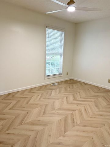 23 Kingfisher Circle, Lafayette, IN 47909