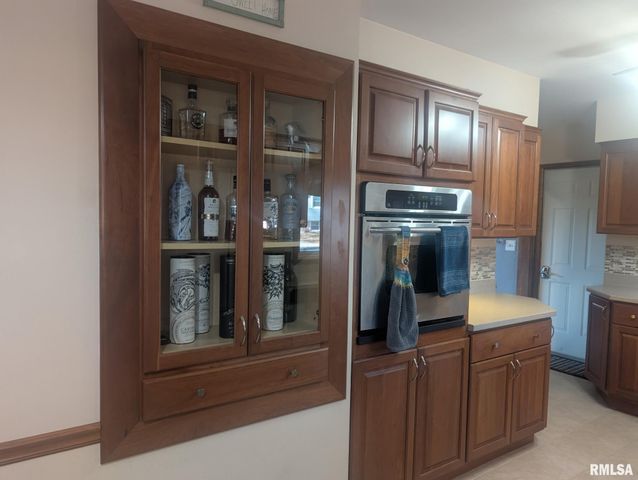 2620 HARMONY Drive, Bettendorf, IA 52722