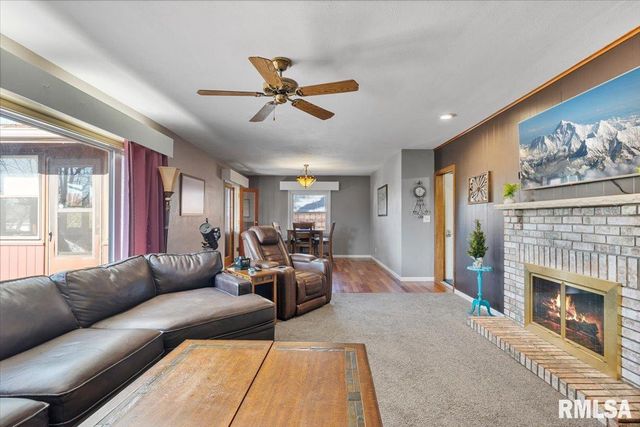 2620 HARMONY Drive, Bettendorf, IA 52722