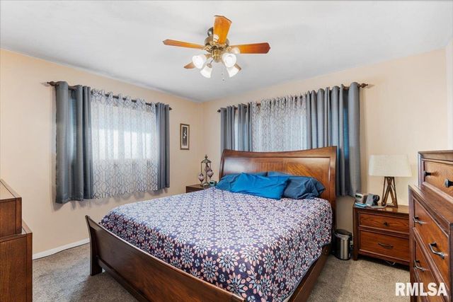 2620 HARMONY Drive, Bettendorf, IA 52722