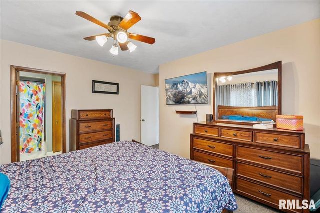 2620 HARMONY Drive, Bettendorf, IA 52722