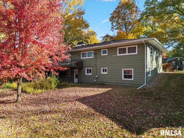 2620 HARMONY Drive, Bettendorf, IA 52722