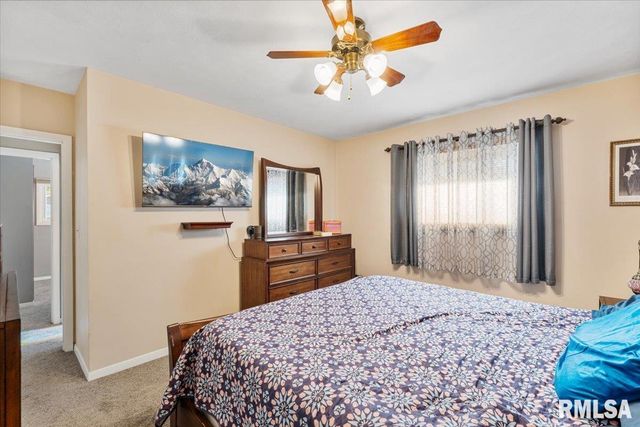 2620 HARMONY Drive, Bettendorf, IA 52722