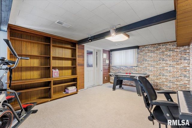 2620 HARMONY Drive, Bettendorf, IA 52722