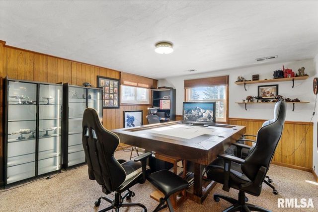 2620 HARMONY Drive, Bettendorf, IA 52722