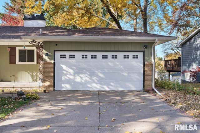 2620 HARMONY Drive, Bettendorf, IA 52722