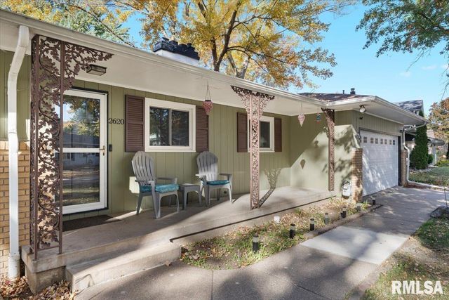 2620 HARMONY Drive, Bettendorf, IA 52722