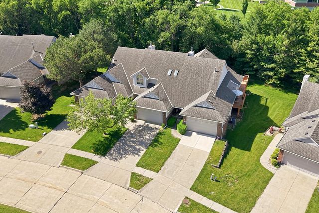 1351 Pompano Drive, Clive, IA 50325