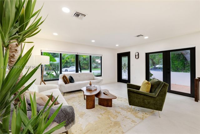 220 NE 105th St, Miami Shores, FL 33138