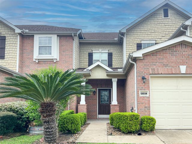 13034 Stratford Skies Lane, Houston, TX 77072