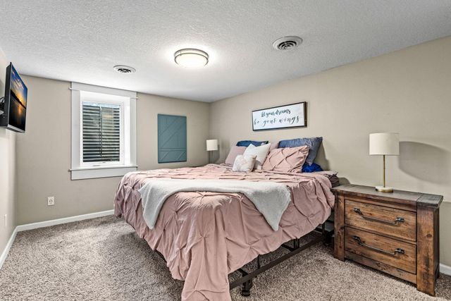 1720 131st Avenue NW, Coon Rapids, MN 55448