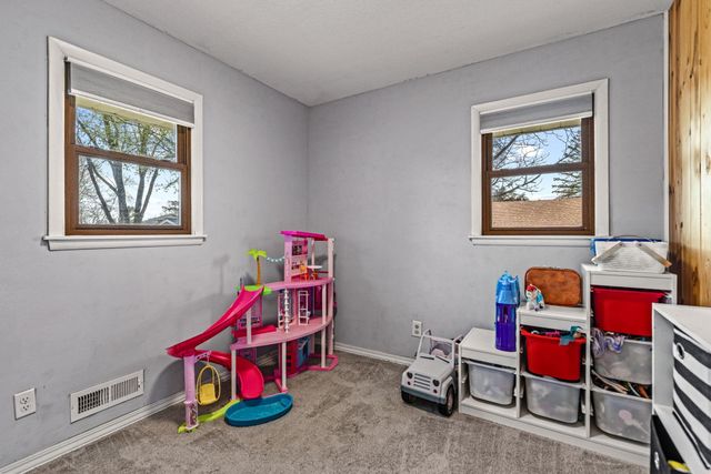 1720 131st Avenue NW, Coon Rapids, MN 55448