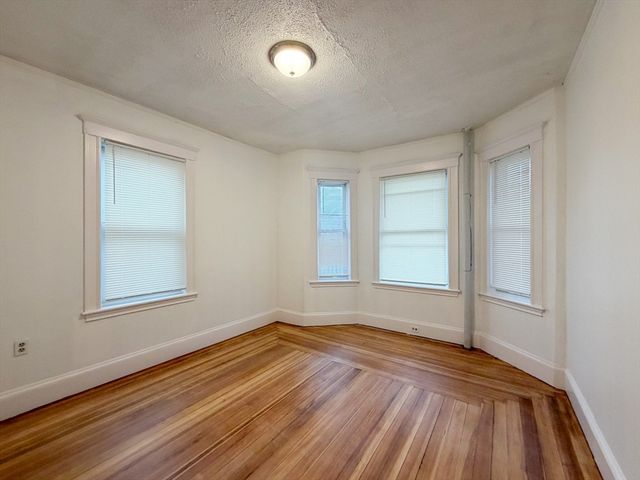 14 West St 1, Quincy, MA 02169