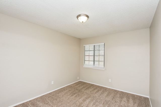 2529 Forest Creek Drive, Fort Worth, TX 76123