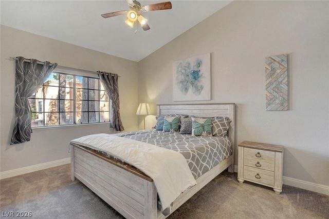 2851 VALLEY VIEW Boulevard 1016, Las Vegas, NV 89102