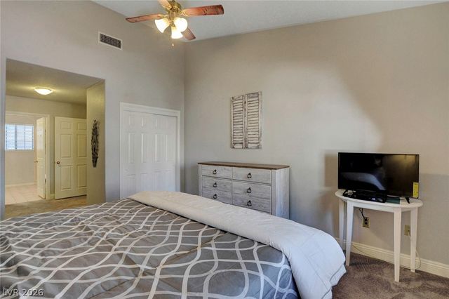 2851 VALLEY VIEW Boulevard 1016, Las Vegas, NV 89102
