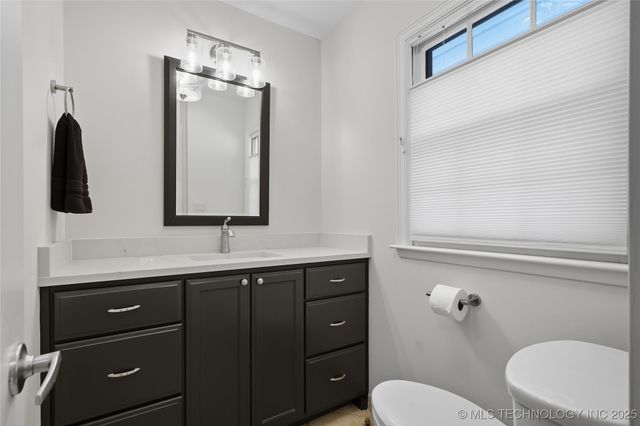 2881 E 35th Place, Tulsa, OK 74105